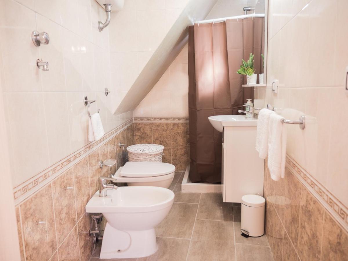 Chiaia Premium Flat, Naples Center, Near Seaside Apartment Luaran gambar